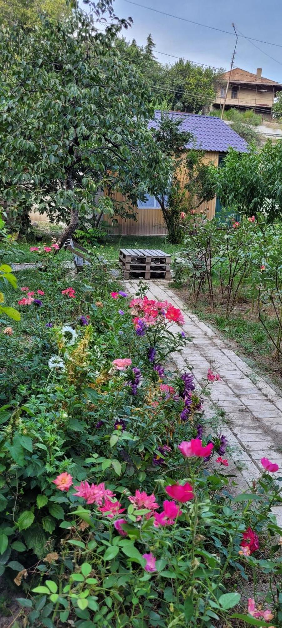 Dream House Hotel Mtsʼkhetʼa Bagian luar foto